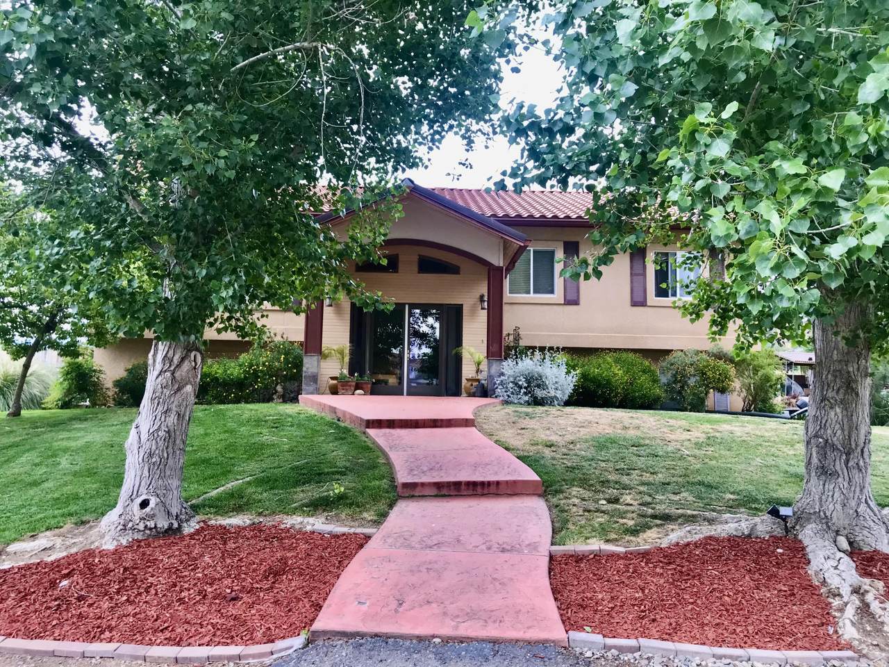 16545 Wardlaw Drive - Photo 1