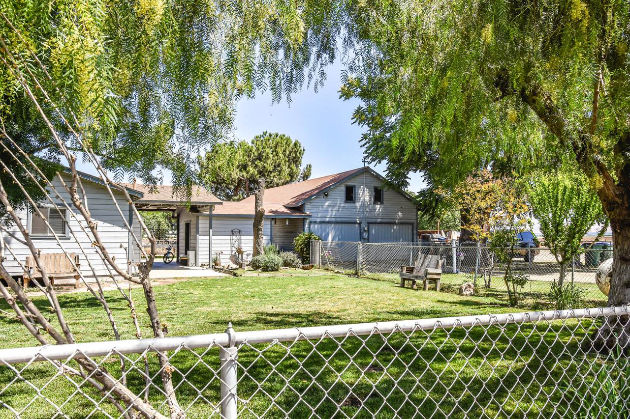 17614 Road 208 - Photo 1