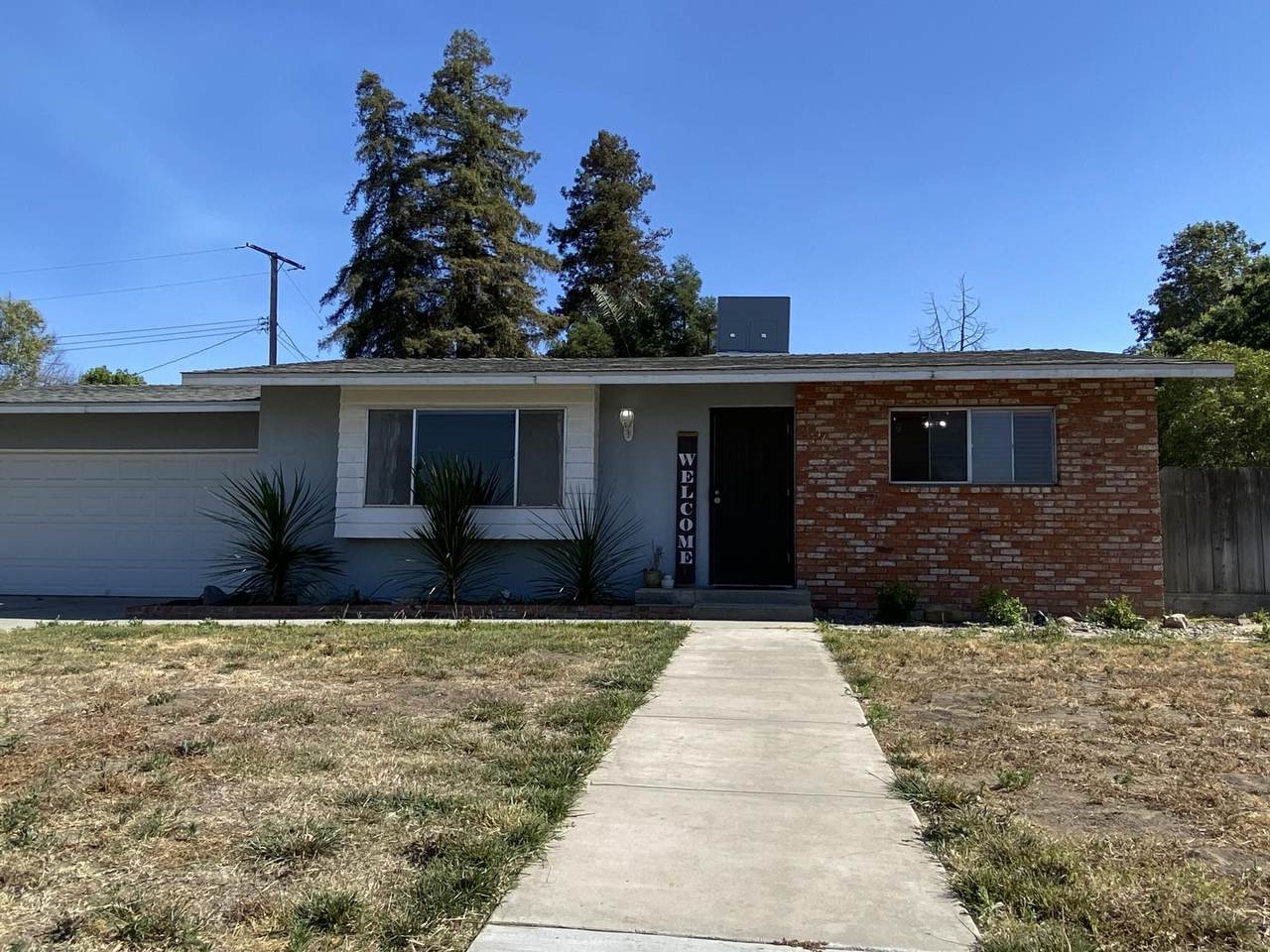 1637 Oriole Drive - Photo 1