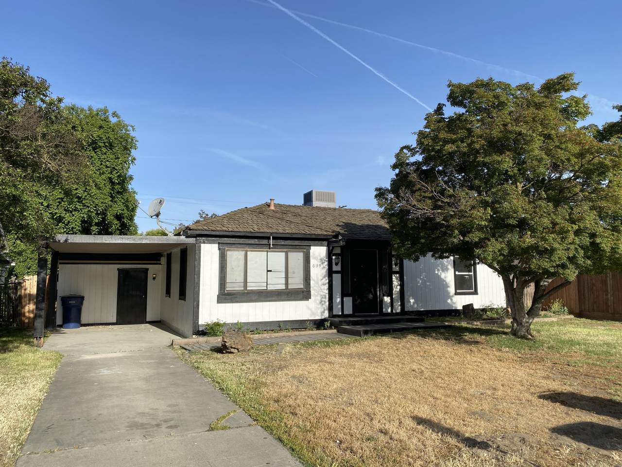 639 O Street - Photo 1