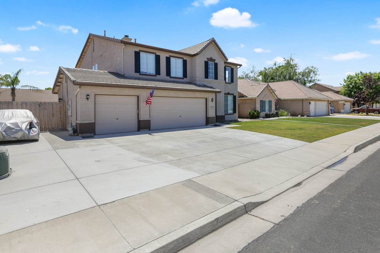 945 Pepper Drive - Photo 1