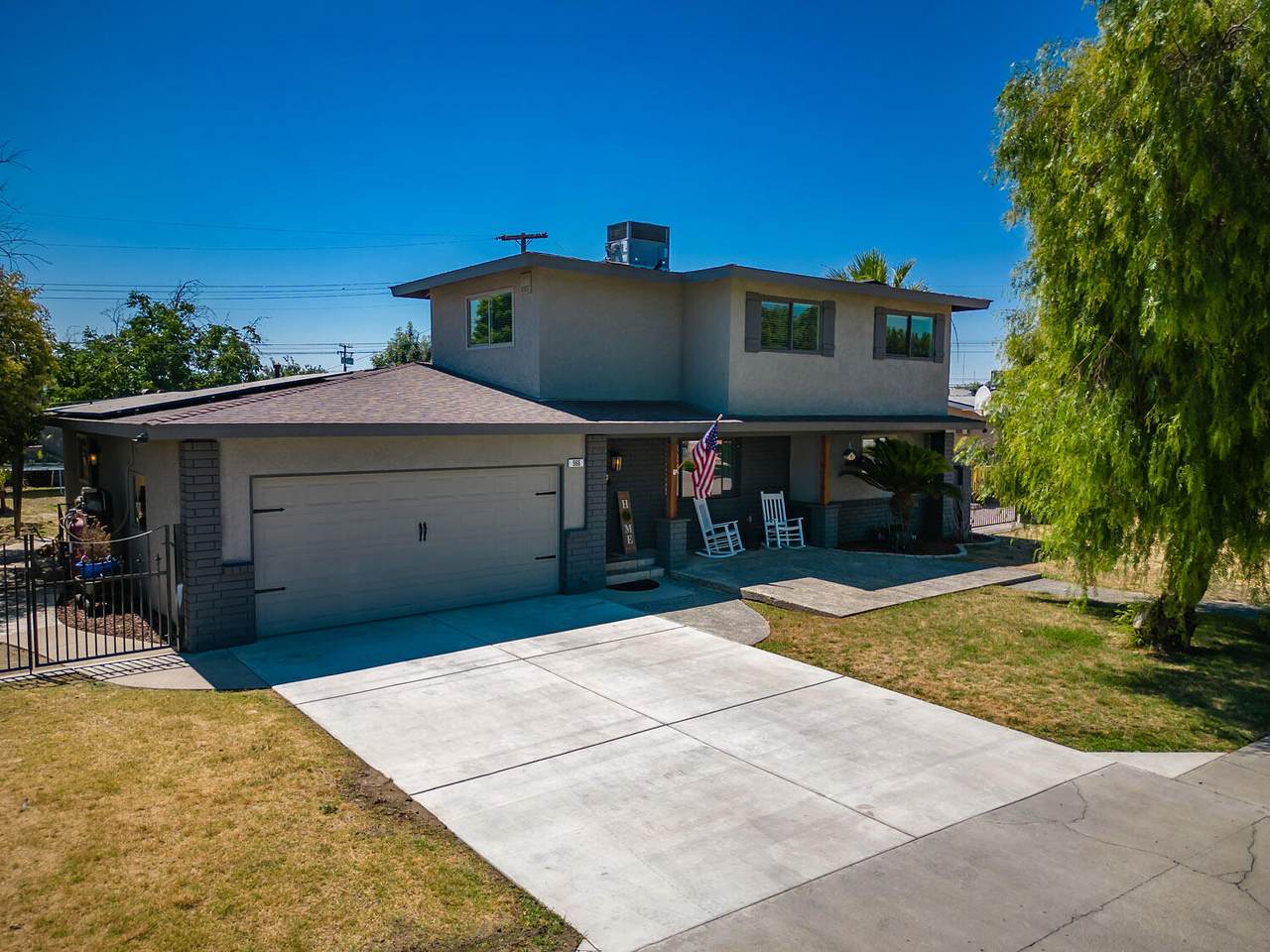 966 Avon Avenue - Photo 1