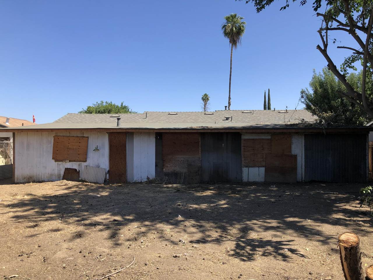 411 Costner Street - Photo 1
