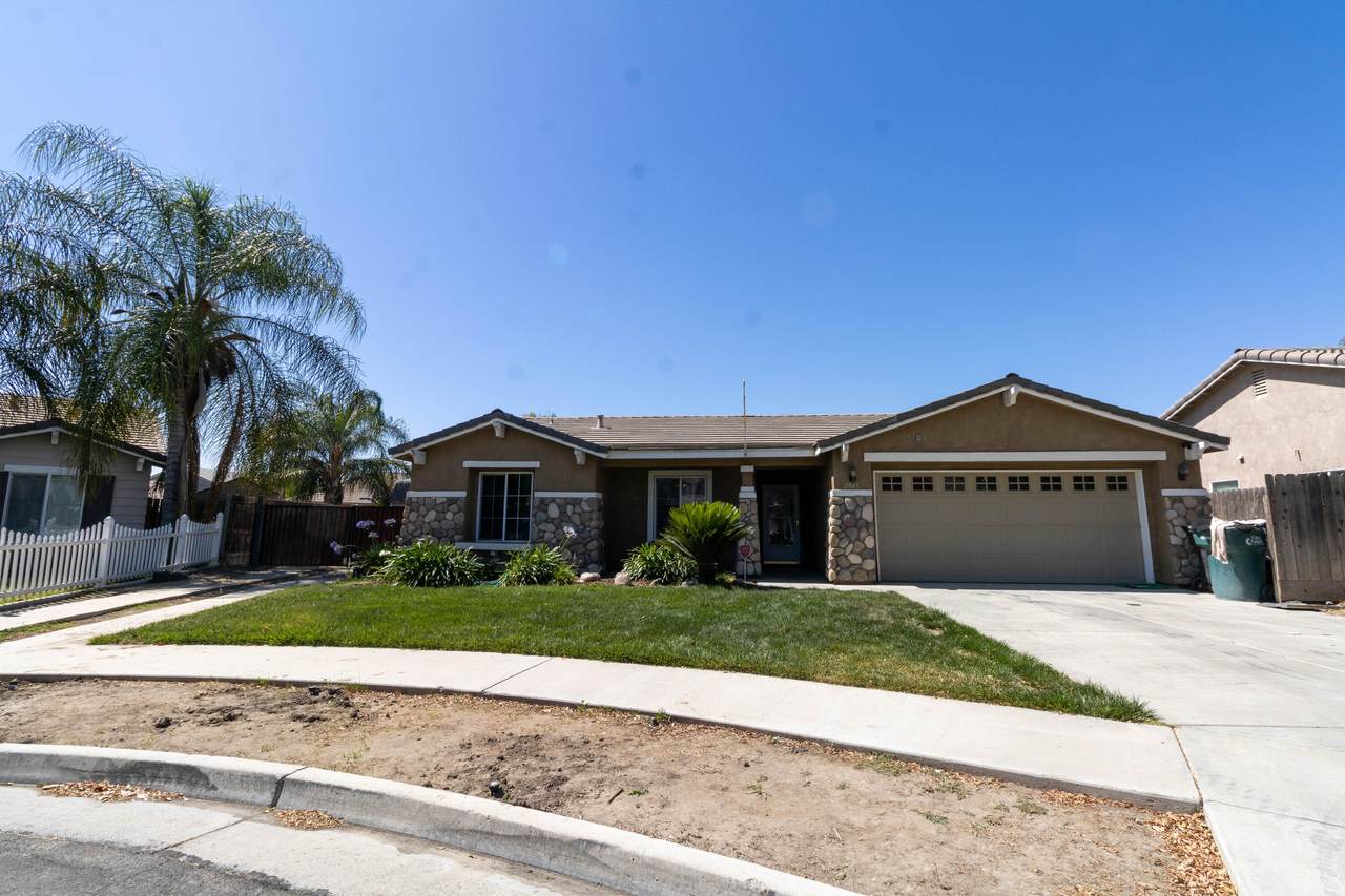 2845 Lakeridge Court - Photo 1