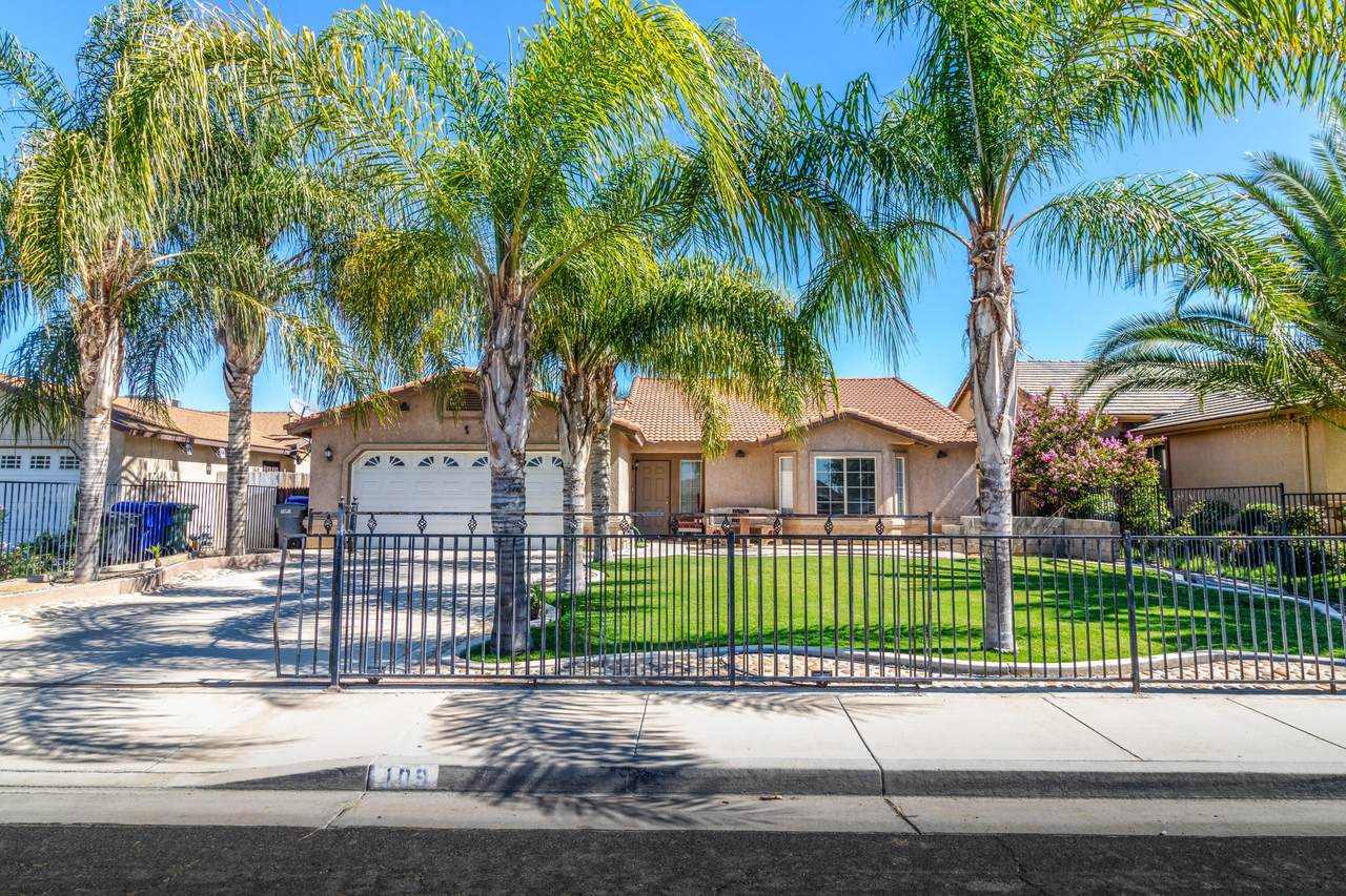 109 Avenida Castro - Photo 1