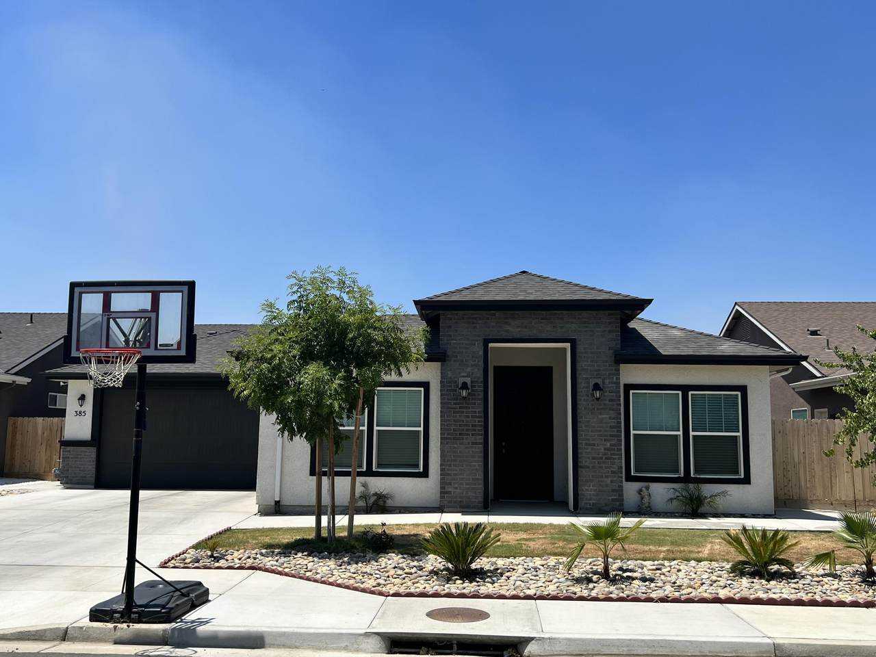 385 Parkwest Street - Photo 1