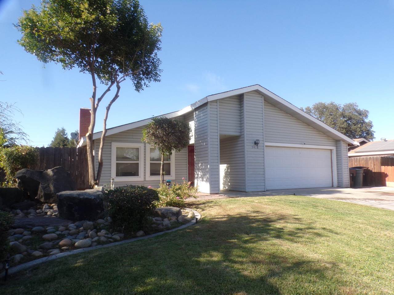 5418 Laura Court - Photo 1