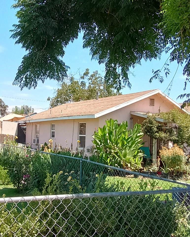 708 F Street - Photo 1