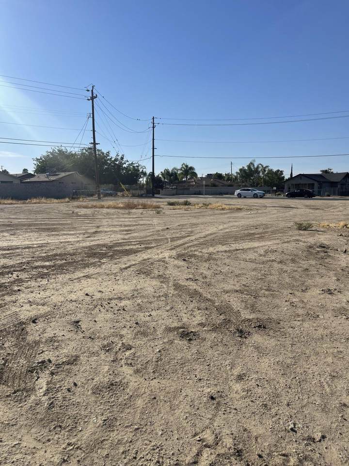 328 Dr Martin Luther King Jr Boulevard - Photo 1