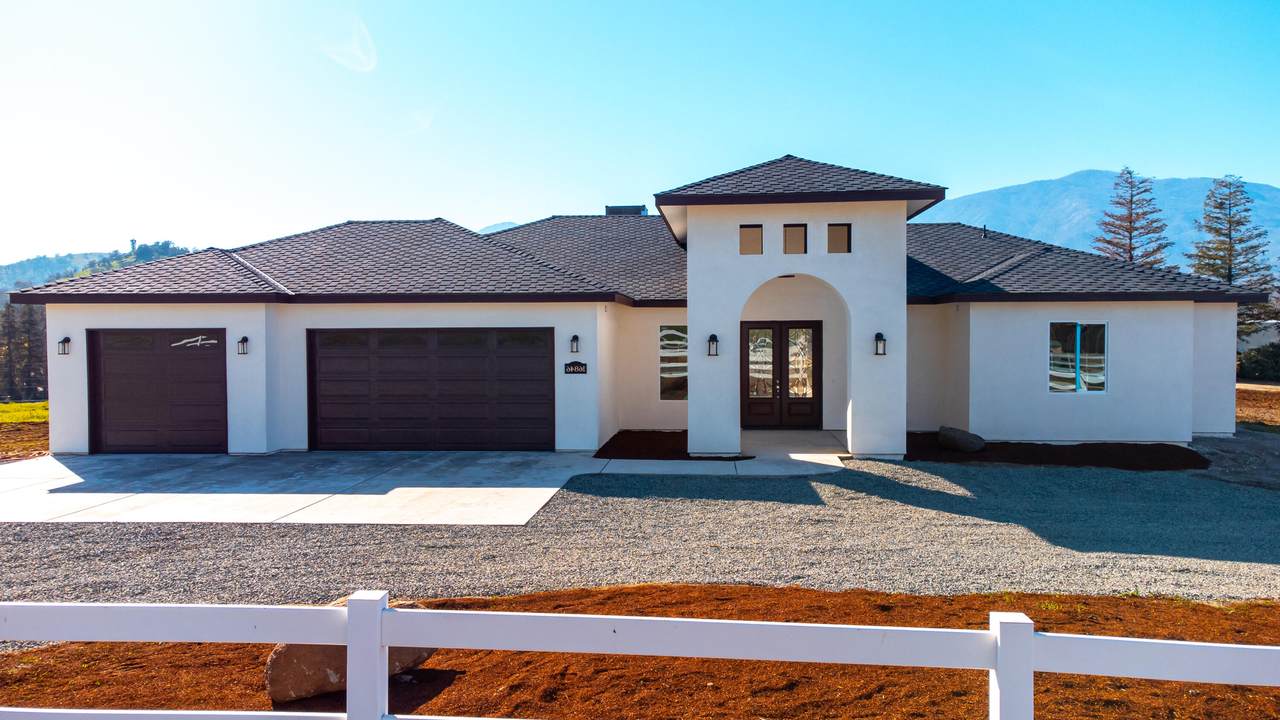32301 Pleasant Oak Drive - Photo 1
