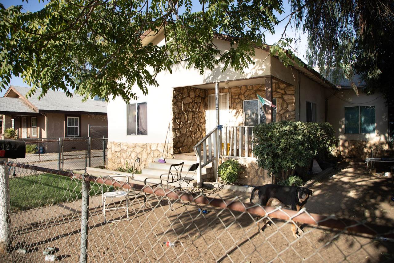 1442 Court Street - Photo 1