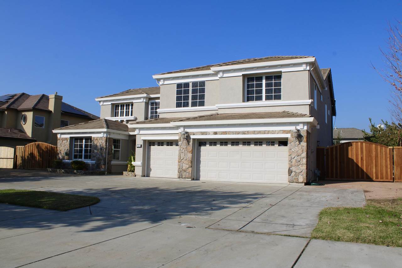 161 Colony Road - Photo 1
