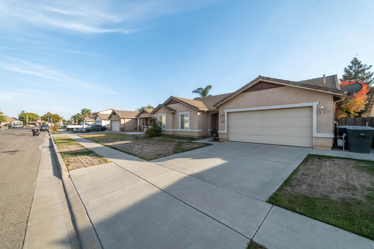 1785 Cabrillo Avenue - Photo 1
