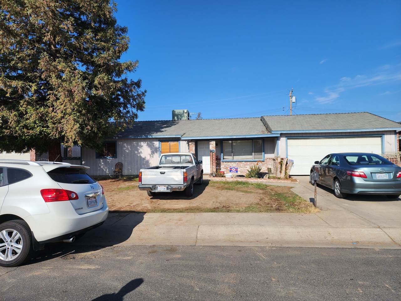 1420 Oakland Avenue - Photo 1