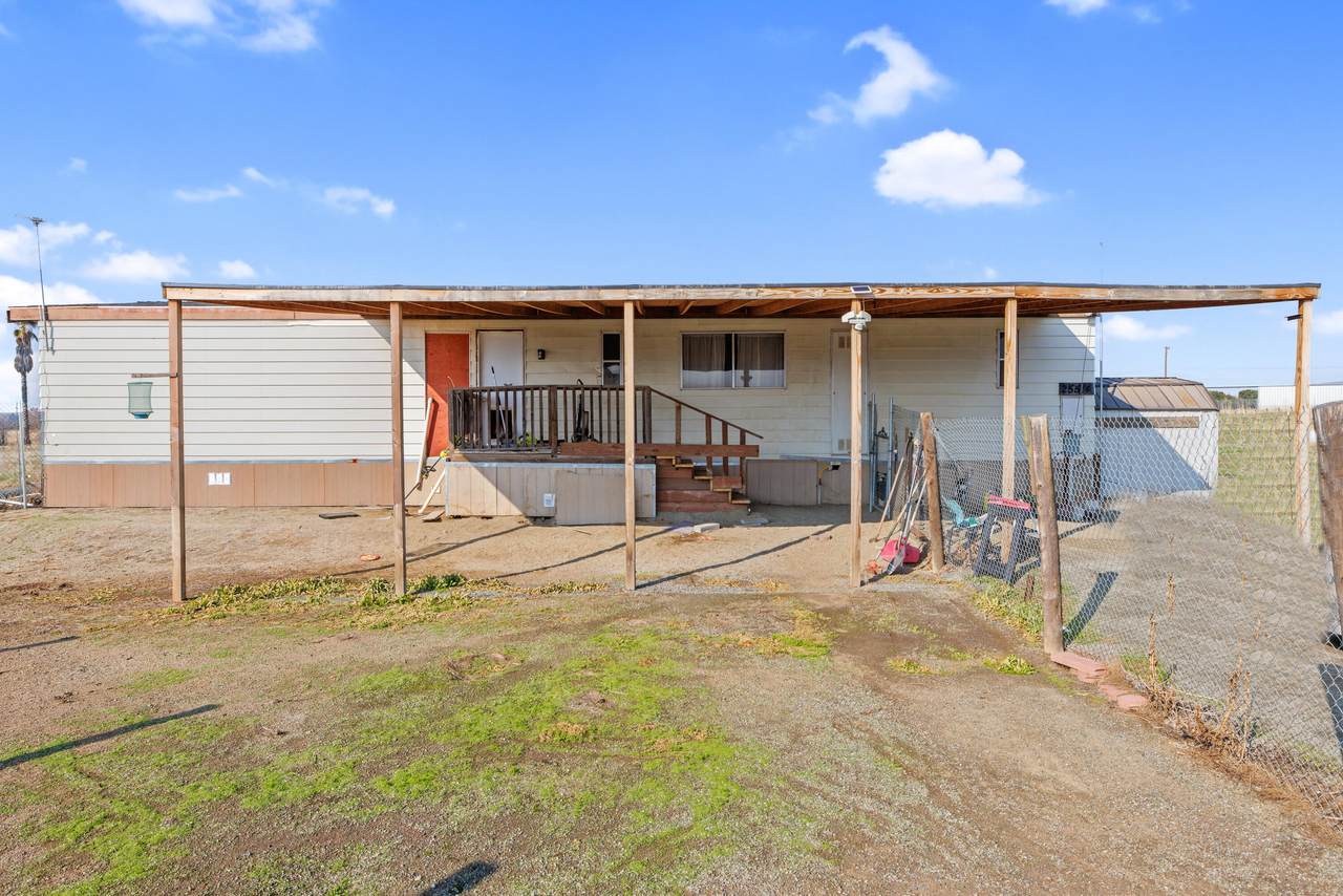 20031 Road 256 - Photo 1