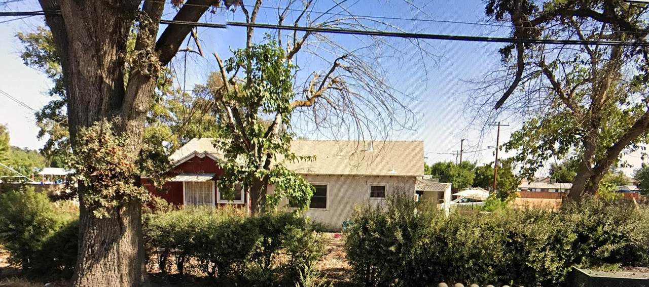 604 Chinowth Street - Photo 1
