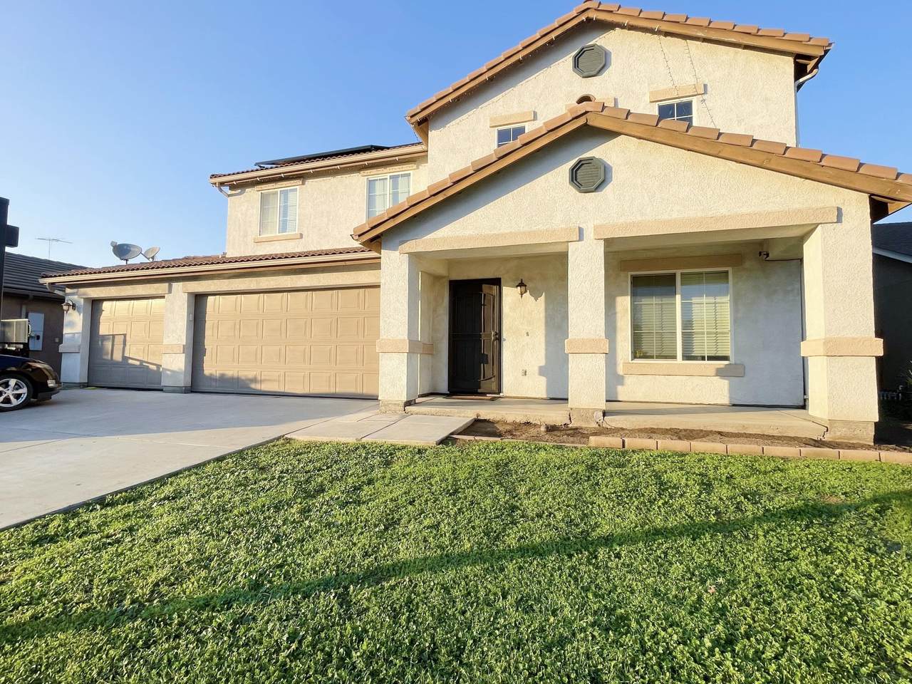 4230 Oak Avenue - Photo 1