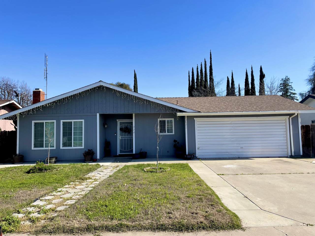 320 Vista Street - Photo 1