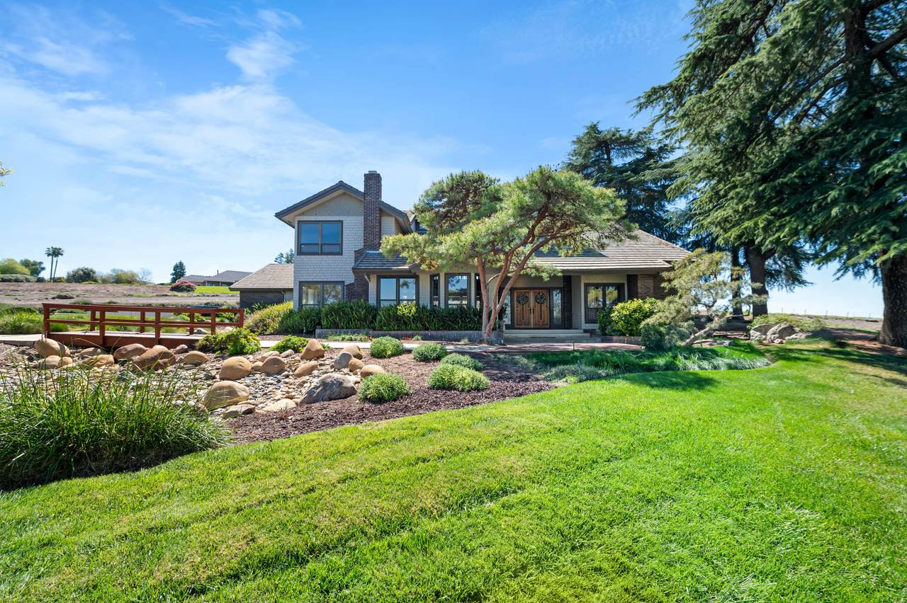 206 High Sierra Drive - Photo 1