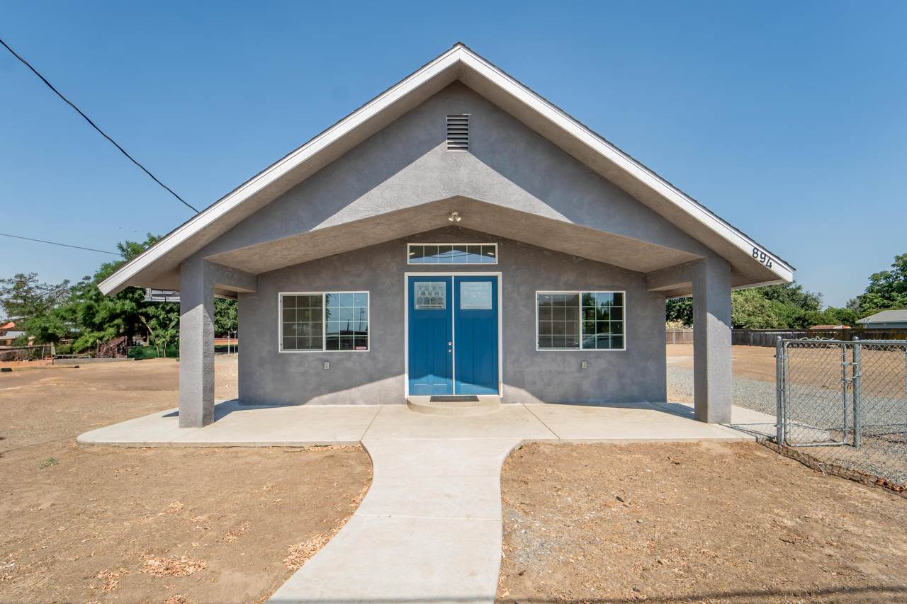 894 Crystal Street - Photo 1