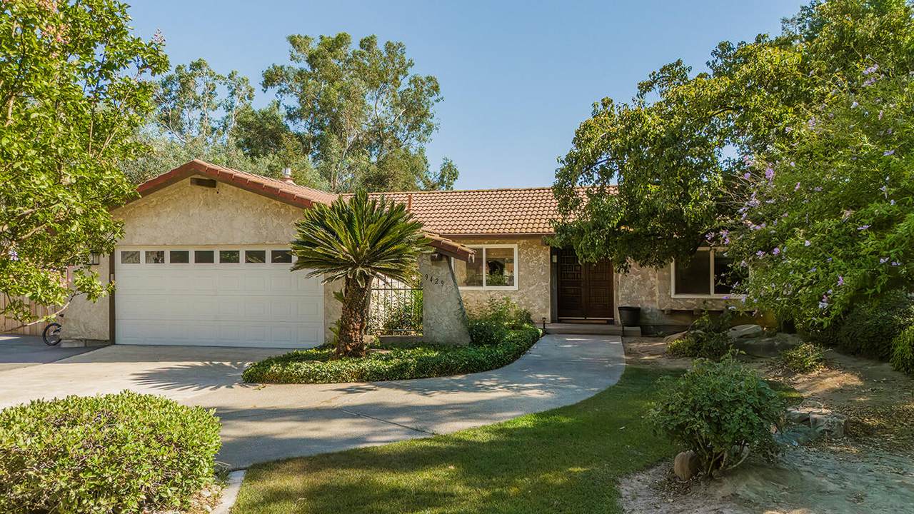 9429 Fairview Place - Photo 1