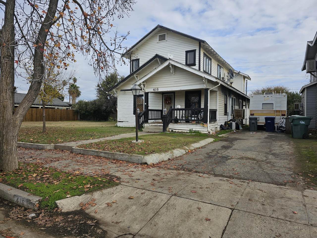 416 Bellah Avenue - Photo 1