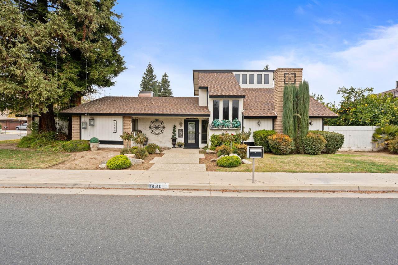 1480 Westfield Avenue - Photo 1