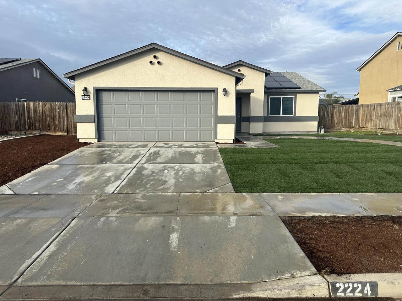 2224 Eldridge Avenue - Photo 1