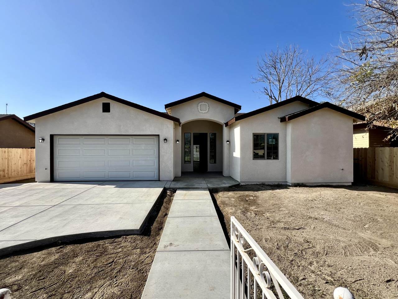 753 Brundage Avenue - Photo 1
