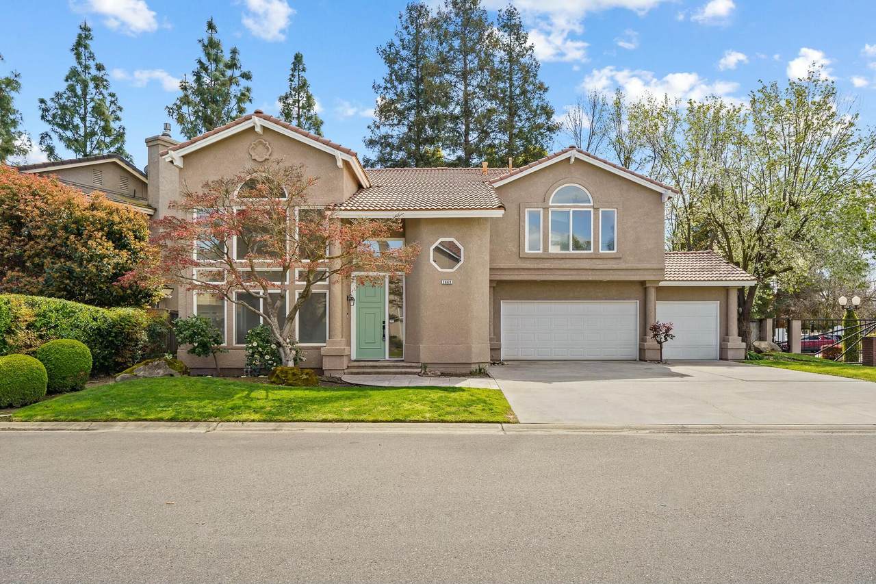 2669 Sean Avenue - Photo 1
