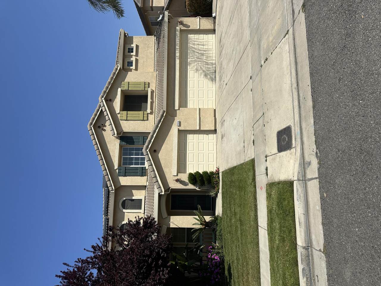 2554 Kern Avenue - Photo 1