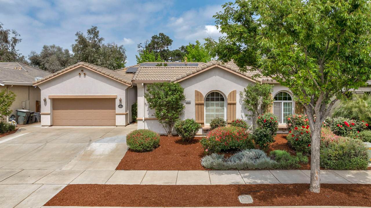 3020 Ceres Avenue - Photo 1