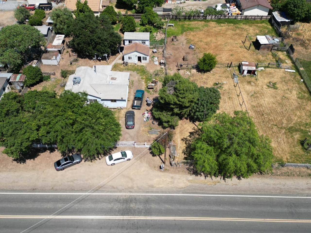 38734 Monson Drive - Photo 1