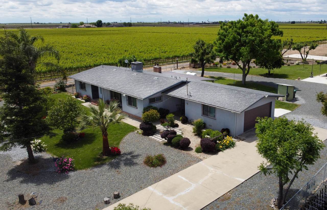 15459 Rd 208 - Photo 1