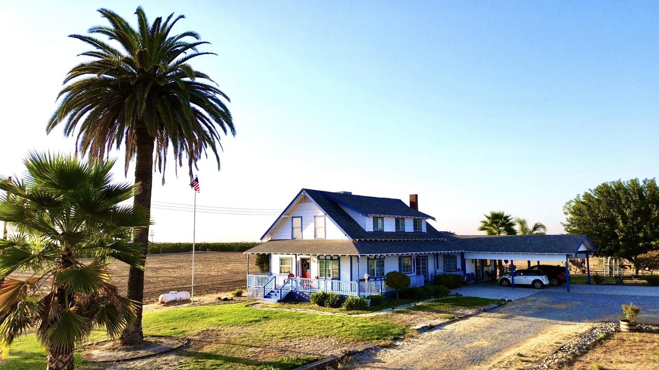 24470 60 Avenue - Photo 1