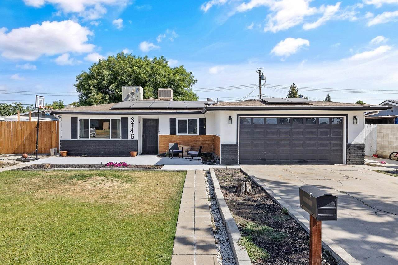 3746 Cambridge Avenue - Photo 1