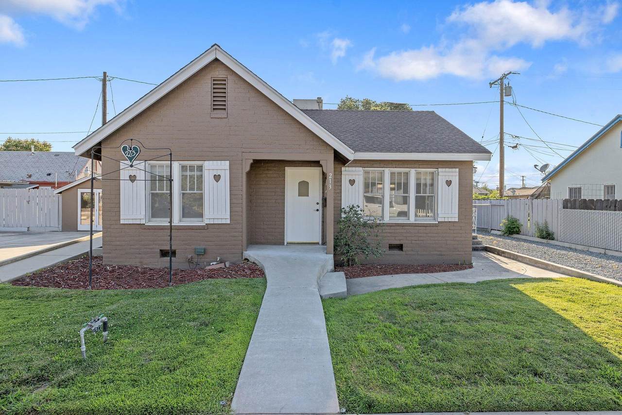 213 Oakhurst Street - Photo 1