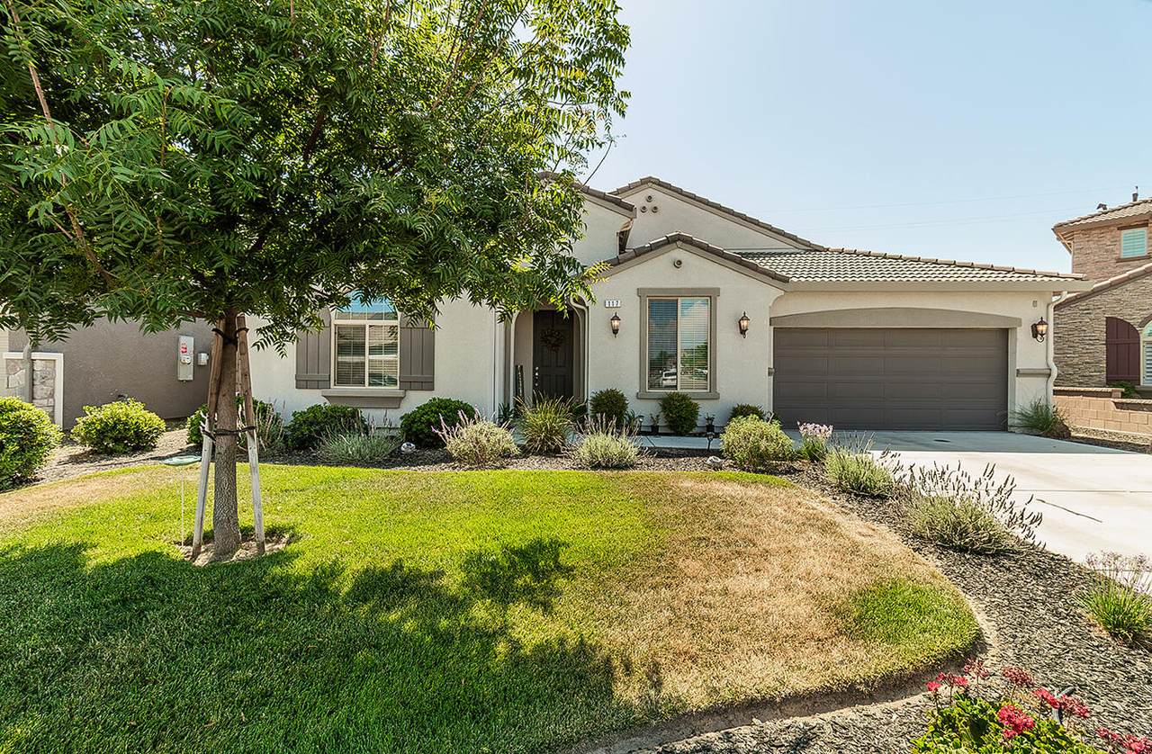 117 Emperor Way - Photo 1