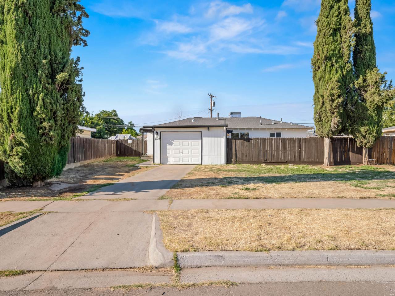 1028 Holland Avenue - Photo 1