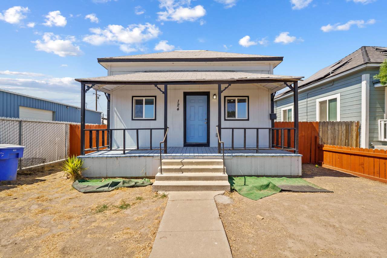 124 4th Street - Photo 1