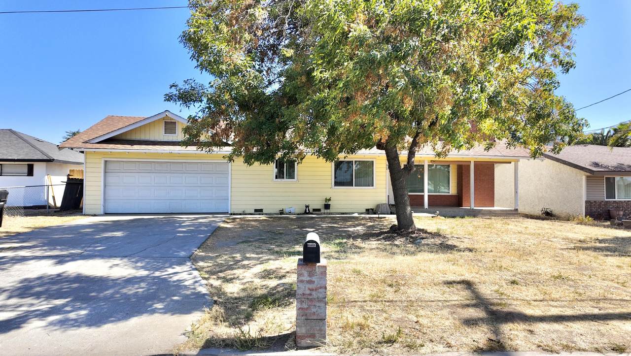 793 Pioneer Avenue - Photo 1
