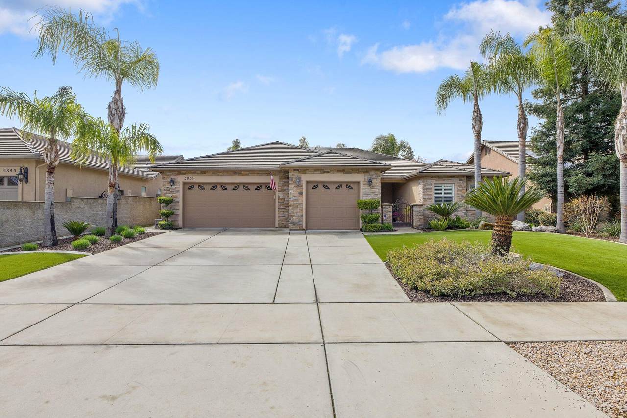 5855 Oriole Avenue - Photo 1