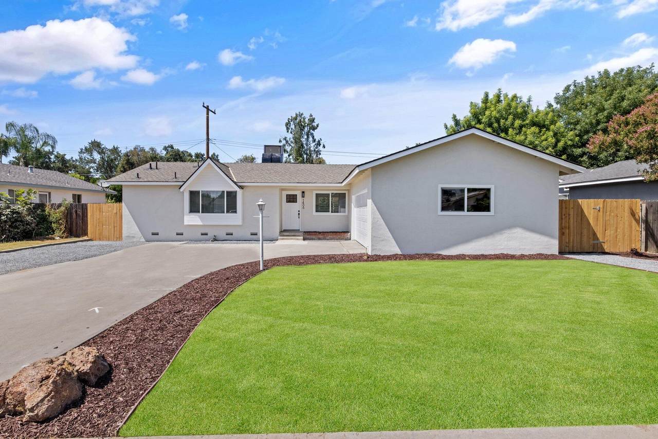 1406 Princeton Avenue - Photo 1
