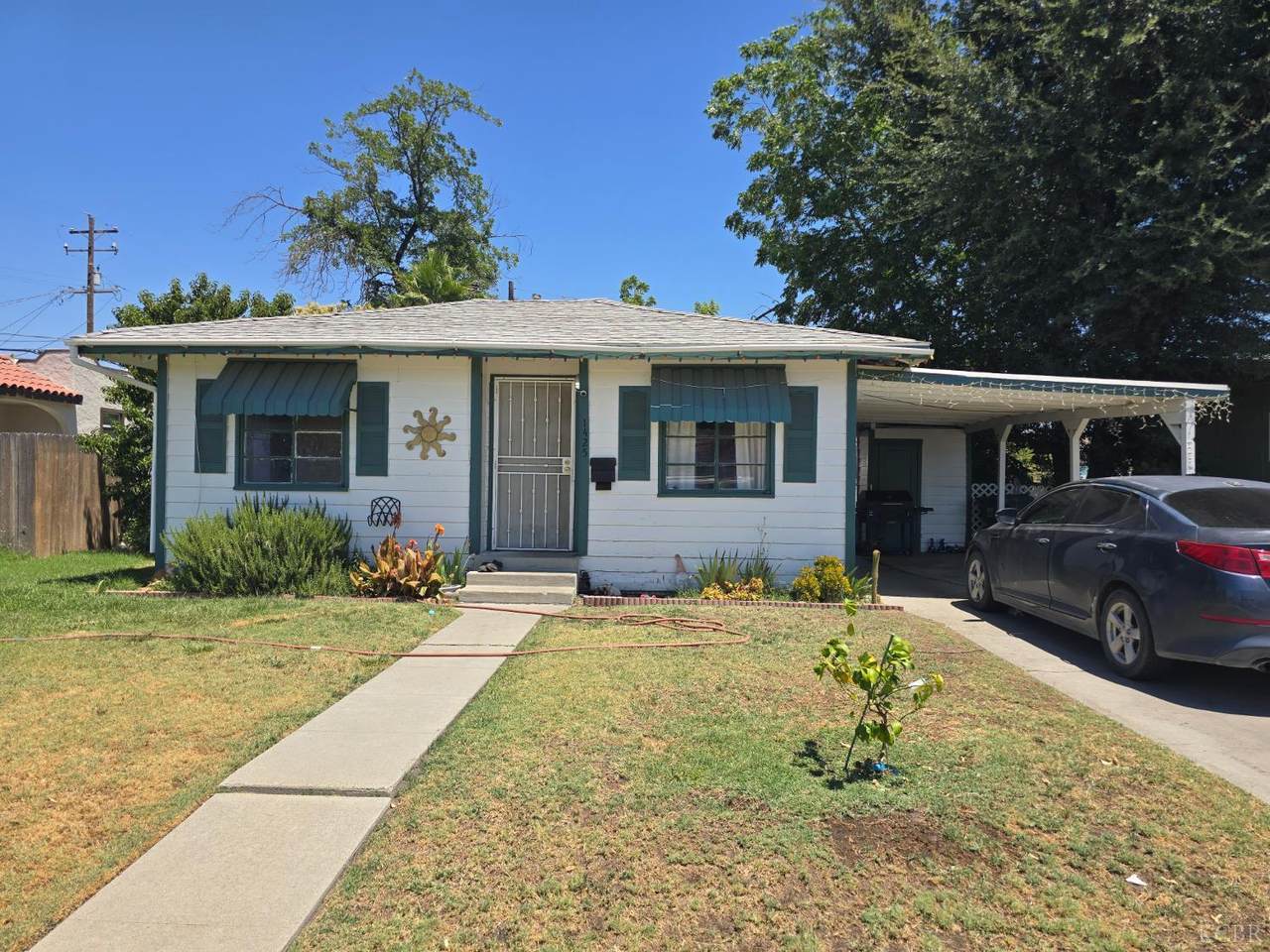 1425 Letts Avenue - Photo 1
