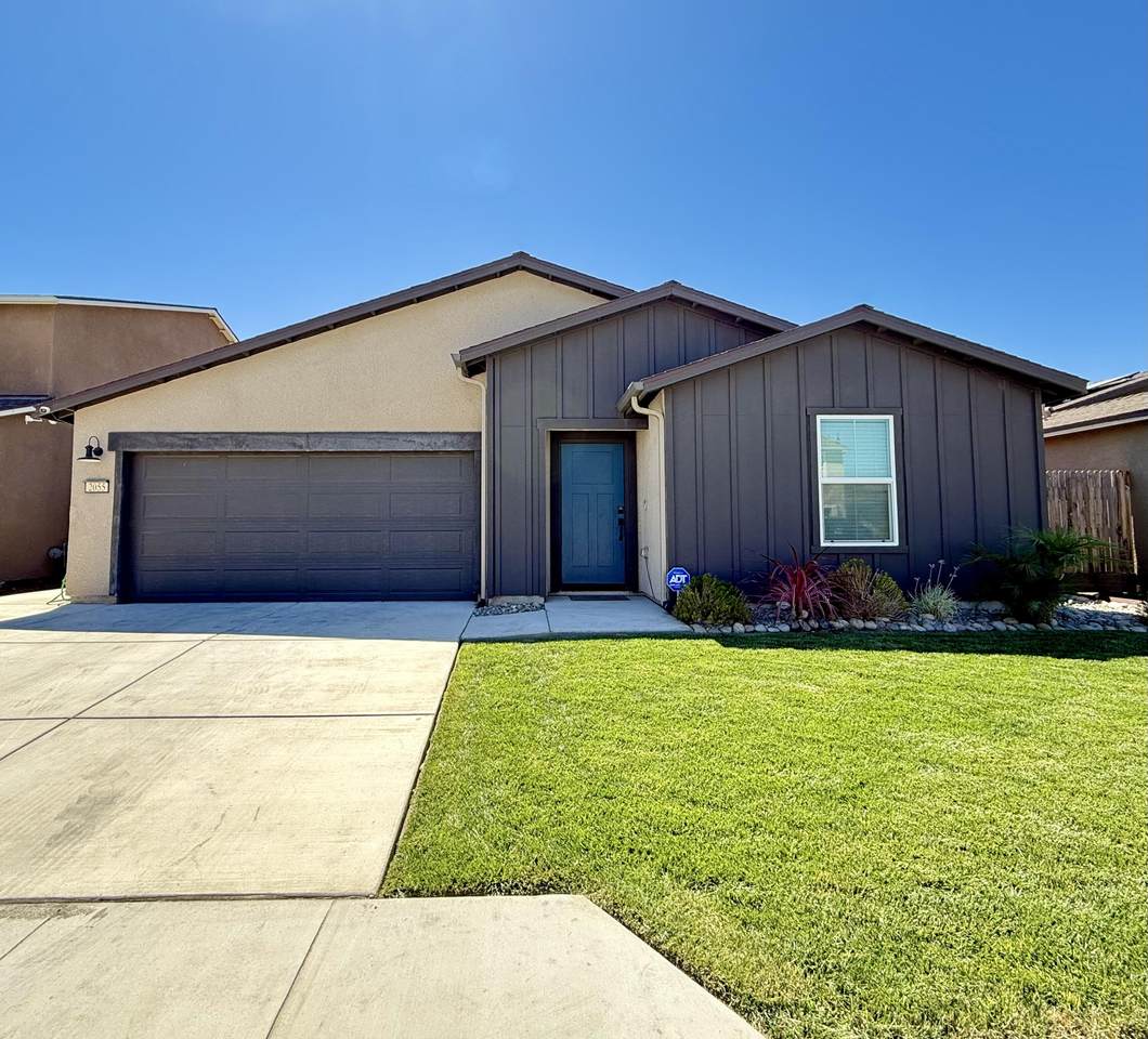 2055 Riverview Avenue - Photo 1