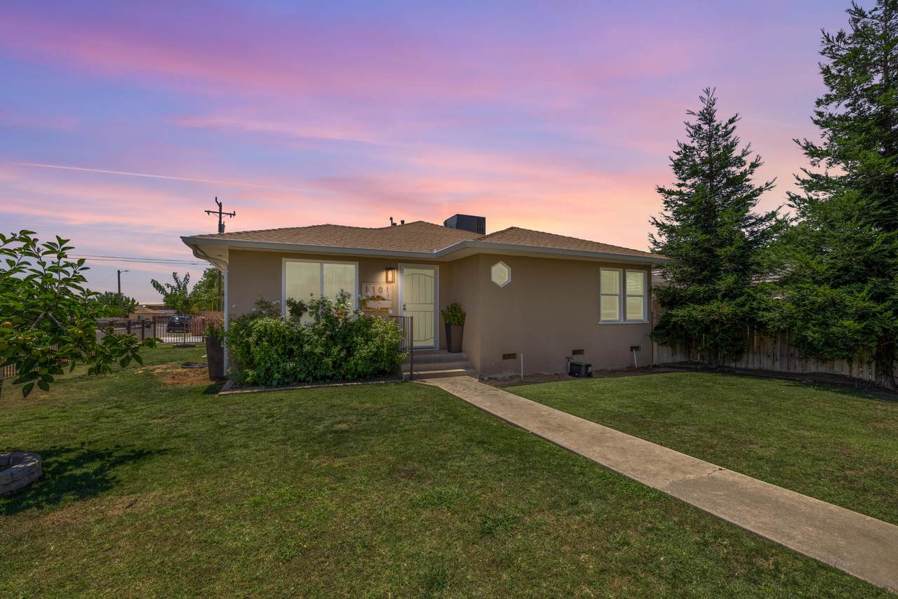1101 Wilson Avenue - Photo 1