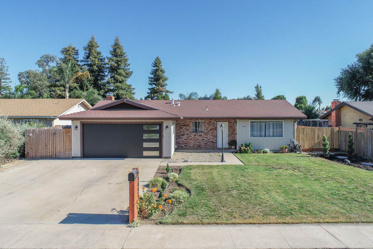 1007 Harter Avenue - Photo 1