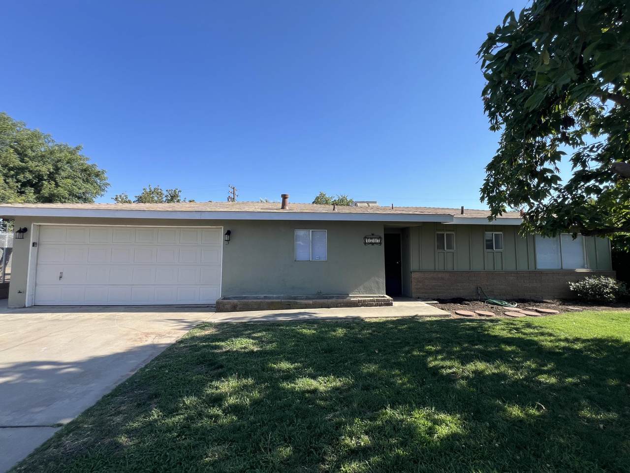 1705 Dorothea Avenue - Photo 1