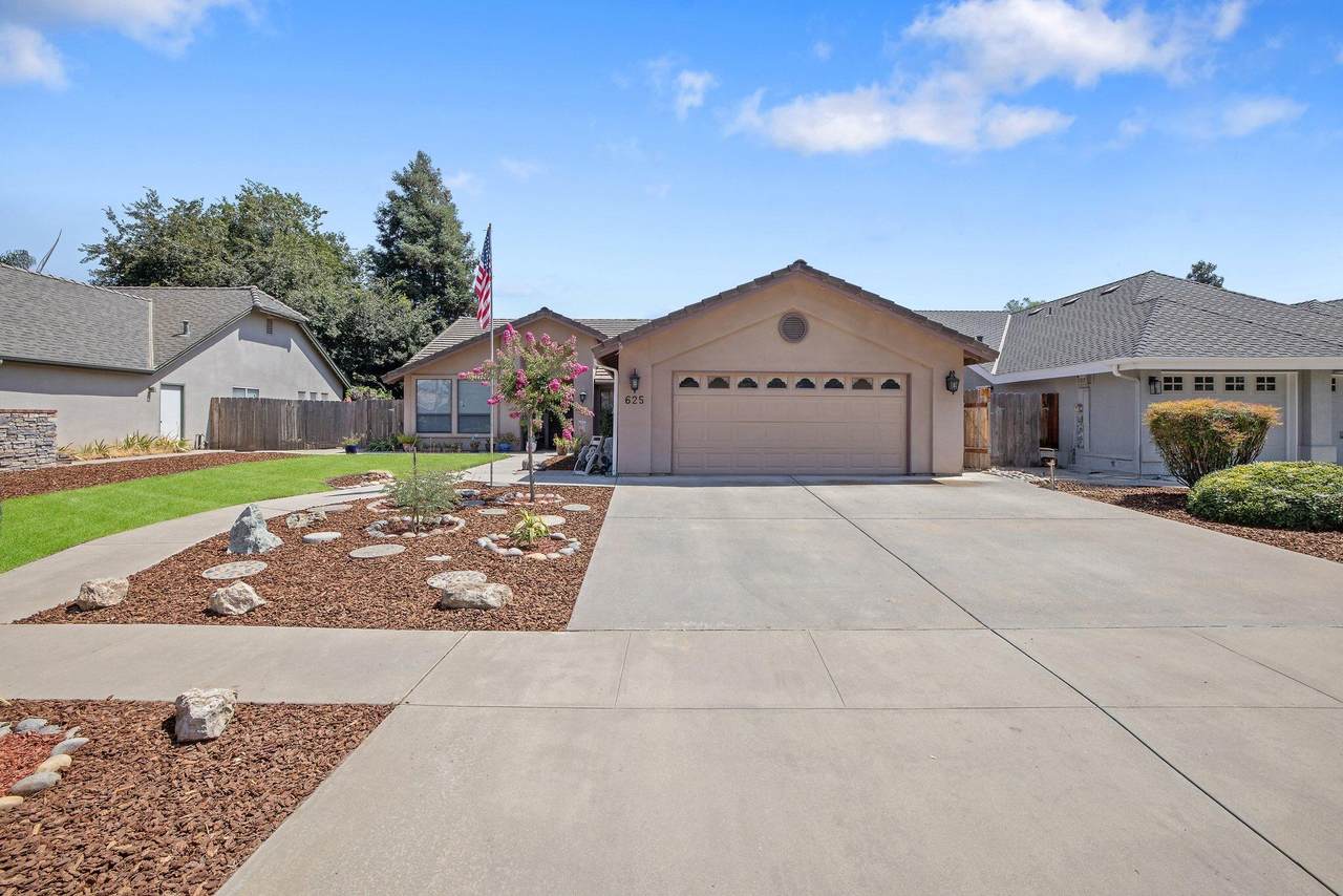 625 Ferguson Avenue - Photo 1