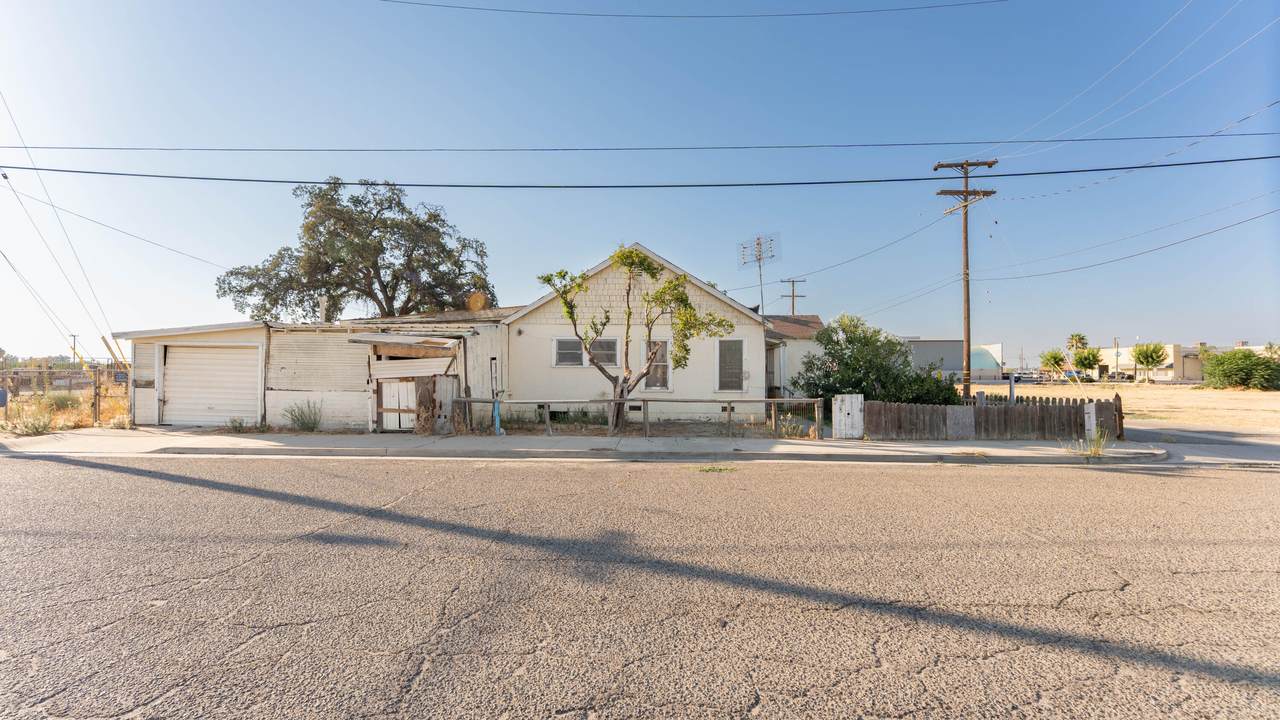 121 Tuggle Street - Photo 1